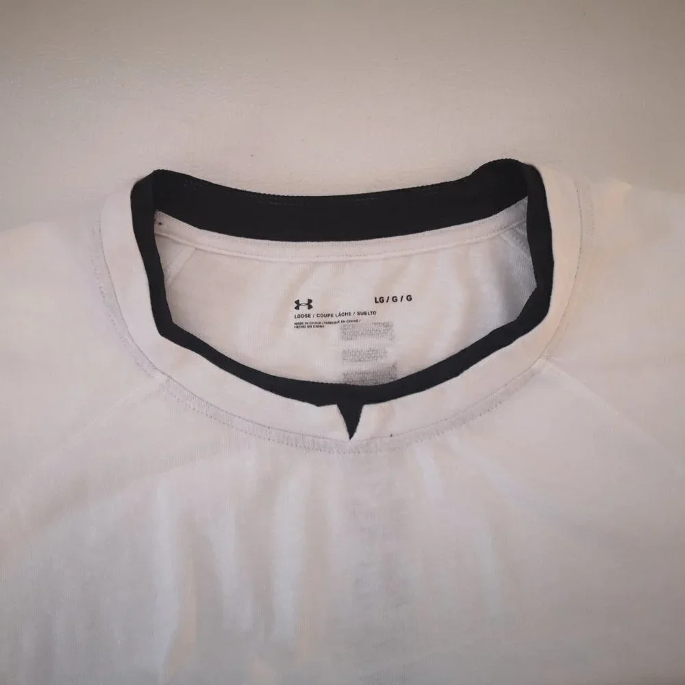 Under Armour Ladies Size Large White with Black Accents Long Sleeves T-shirt - Picture 4 of 8